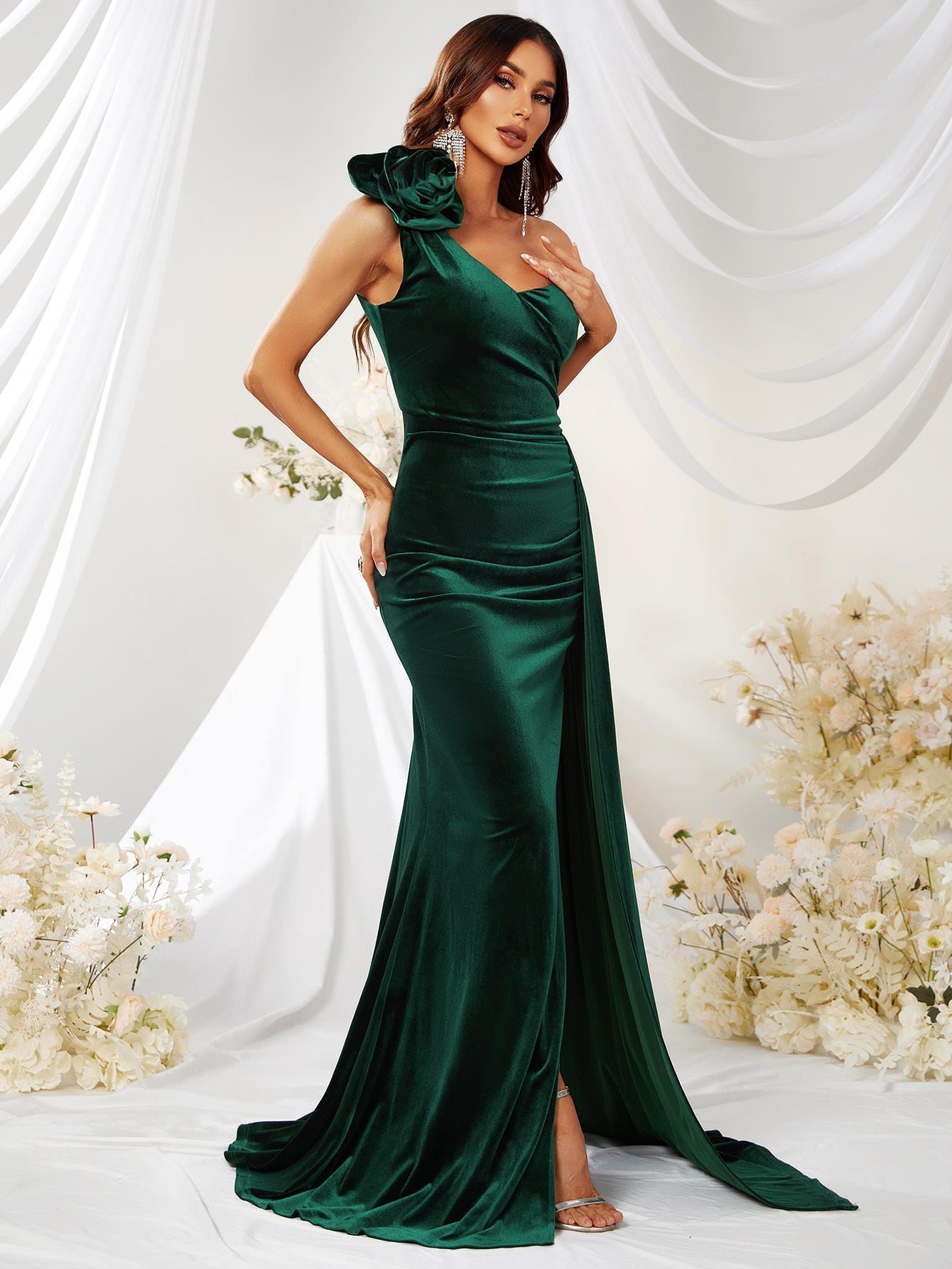 Three-dimensional Evening Dress